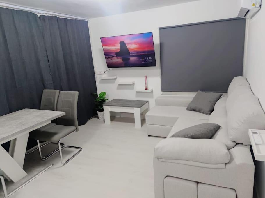Luxury With Views Apartment *